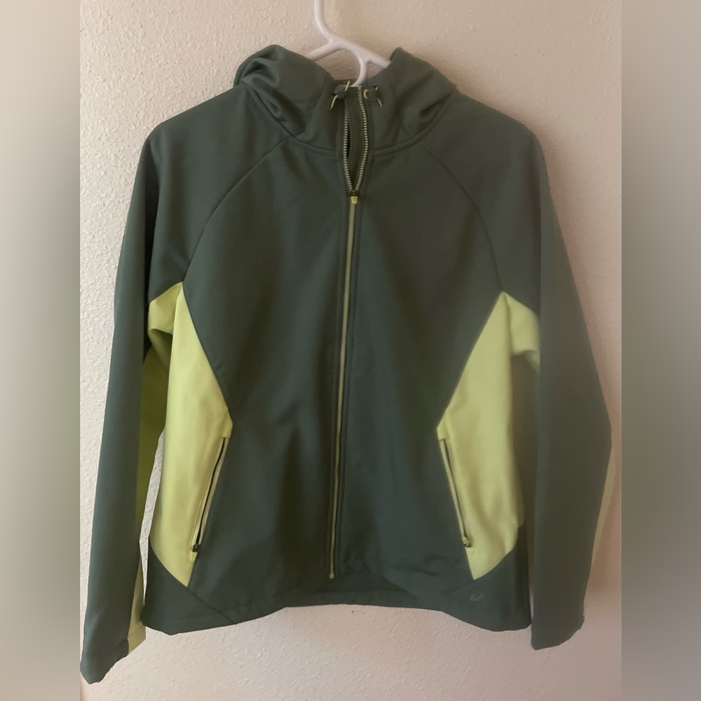 BASICS LARGE Green and Yellow Hooded Jacket